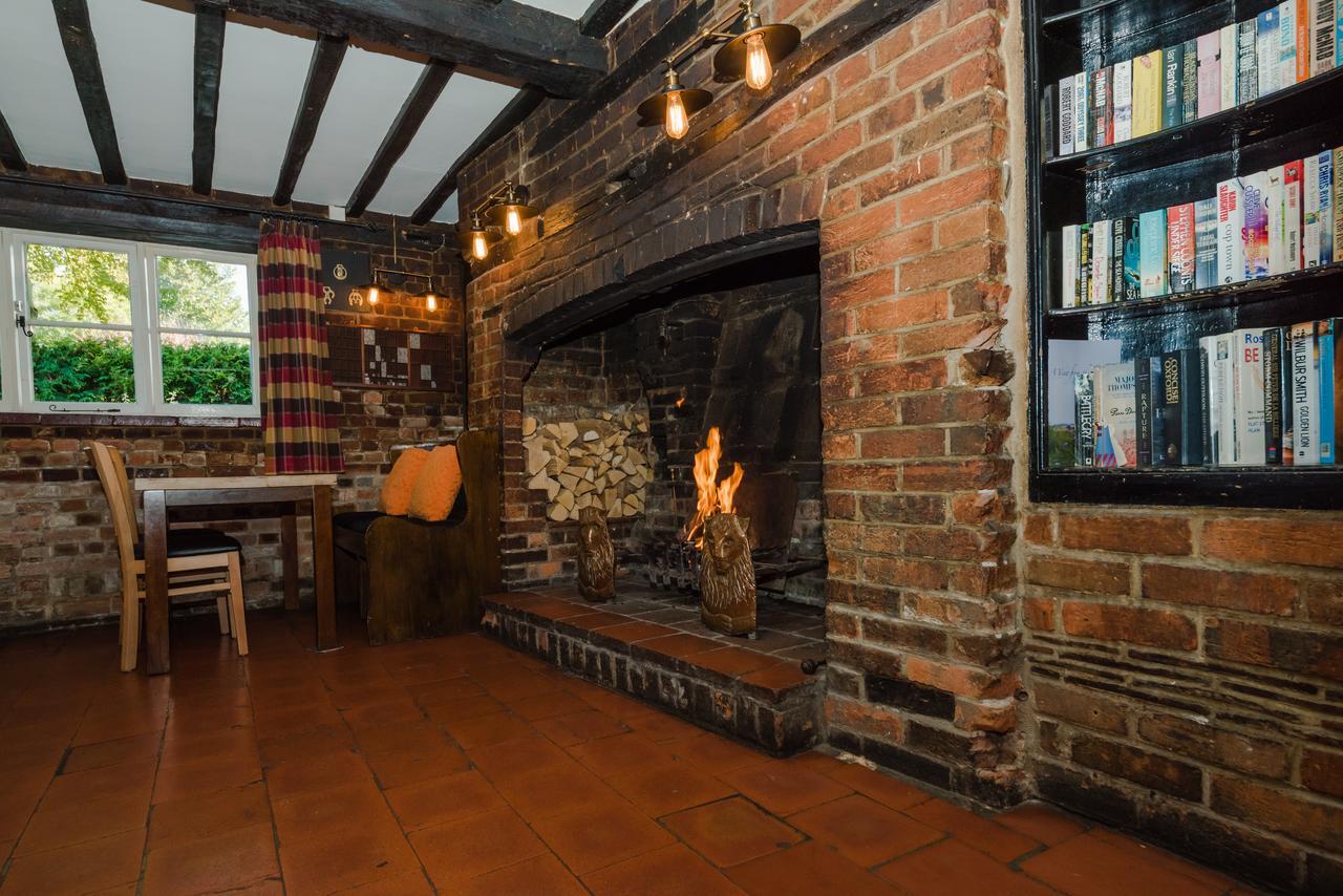 The Red Lion Pub & Kitchen Didcot Exterior foto